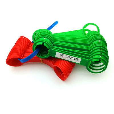 Botella de agua para mascotas de plástico HDPE de dos agujas personalizadas y peso promedio 2,5 g/pc