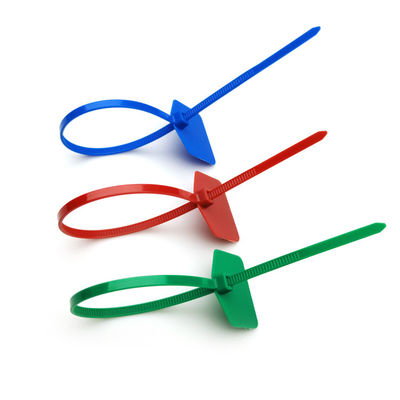 Etiquetas de cierre personalizadas corbata de 220 mm de nylon grabable con área de marcado / etiquetado 30 * 21 mm